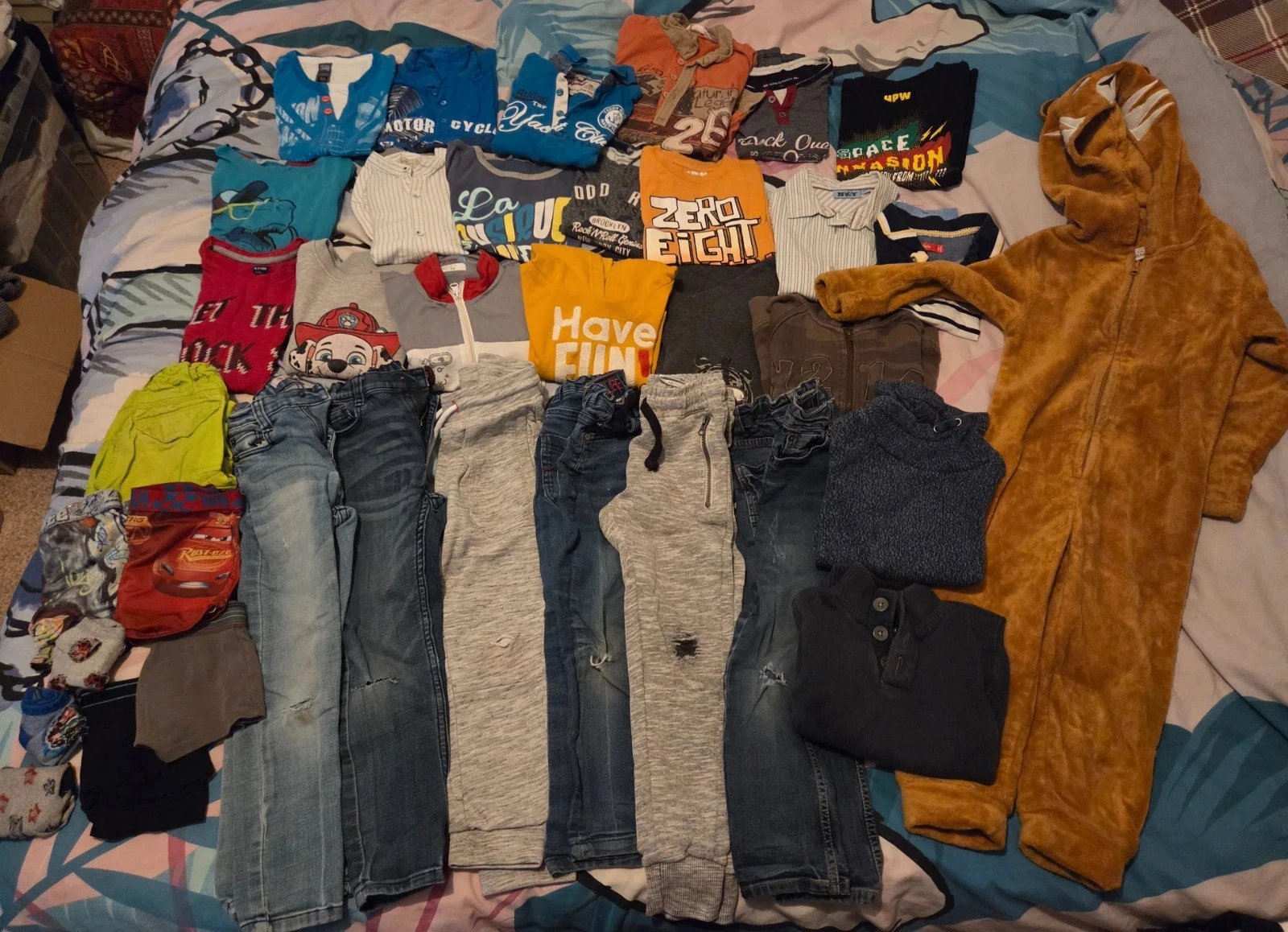💜Lots de 19 vêtements garçon 5 ans + 17 vêtements en dons